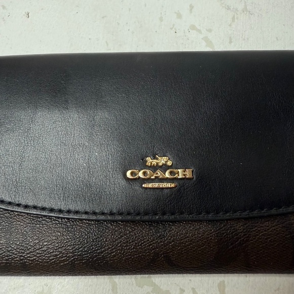 Coach F57319 Signature PVC With Leather Checkbook Wallet Brown Black - Picture 3 of 8